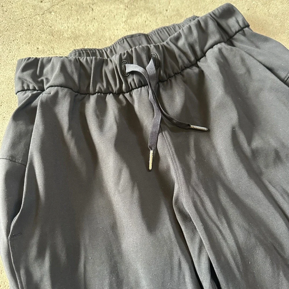 Lululemon‎ On the Fly Jogger Women Size 4 Black Luxtreme 7/8 Athletic Pants - Picture 2 of 8